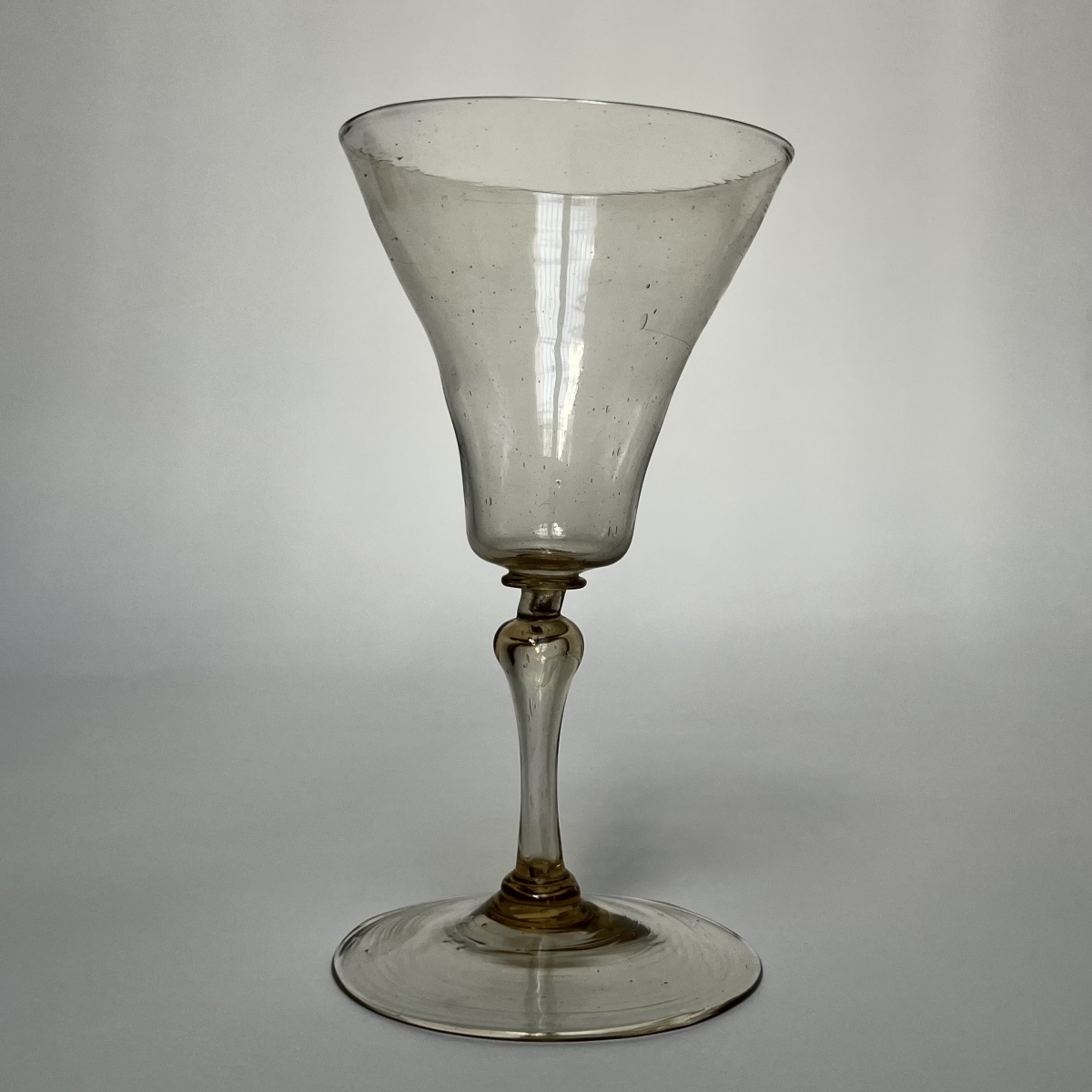 Large Bell-shaped Glass, Late 17th–early 18th Century  - Blown Glass, 17th–18th Centuries-photo-6
