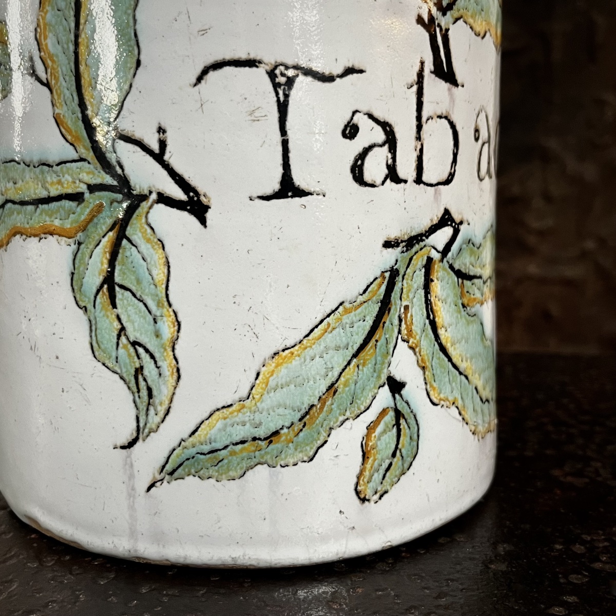 Important pot à tabac du XVIIIe siècle en faïence de Paris ou de Saint Omer, 18e -photo-5