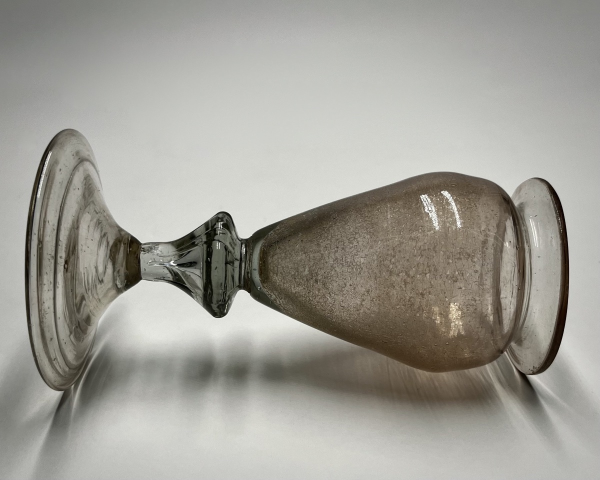 Pilulier en verre soufflé du XVIIIe siècle - Manufacture de la Margeride ? pharmacie 18e-photo-3