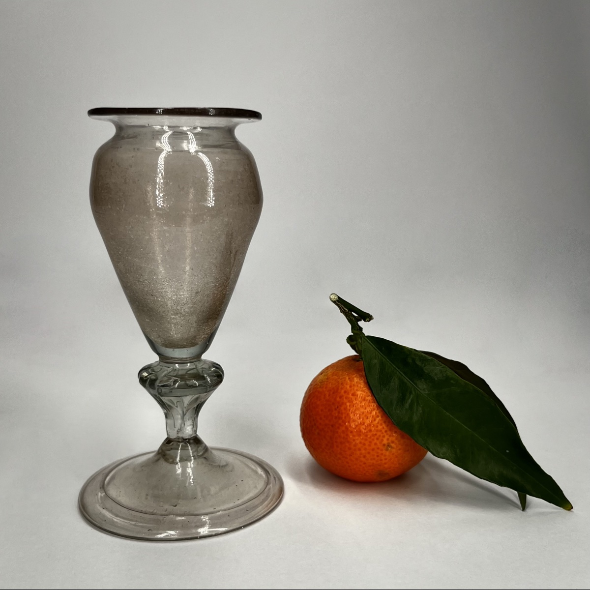 Pilulier en verre soufflé du XVIIIe siècle - Manufacture de la Margeride ? pharmacie 18e-photo-7