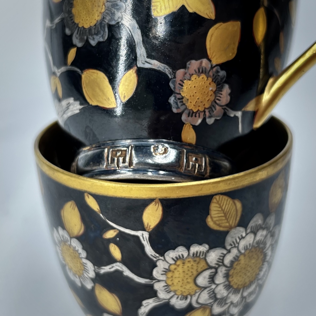 Paire de tasses en porcelaine et argent d'époque Art nouveau par Frédéric Hennig XXe siècle 20e-photo-8