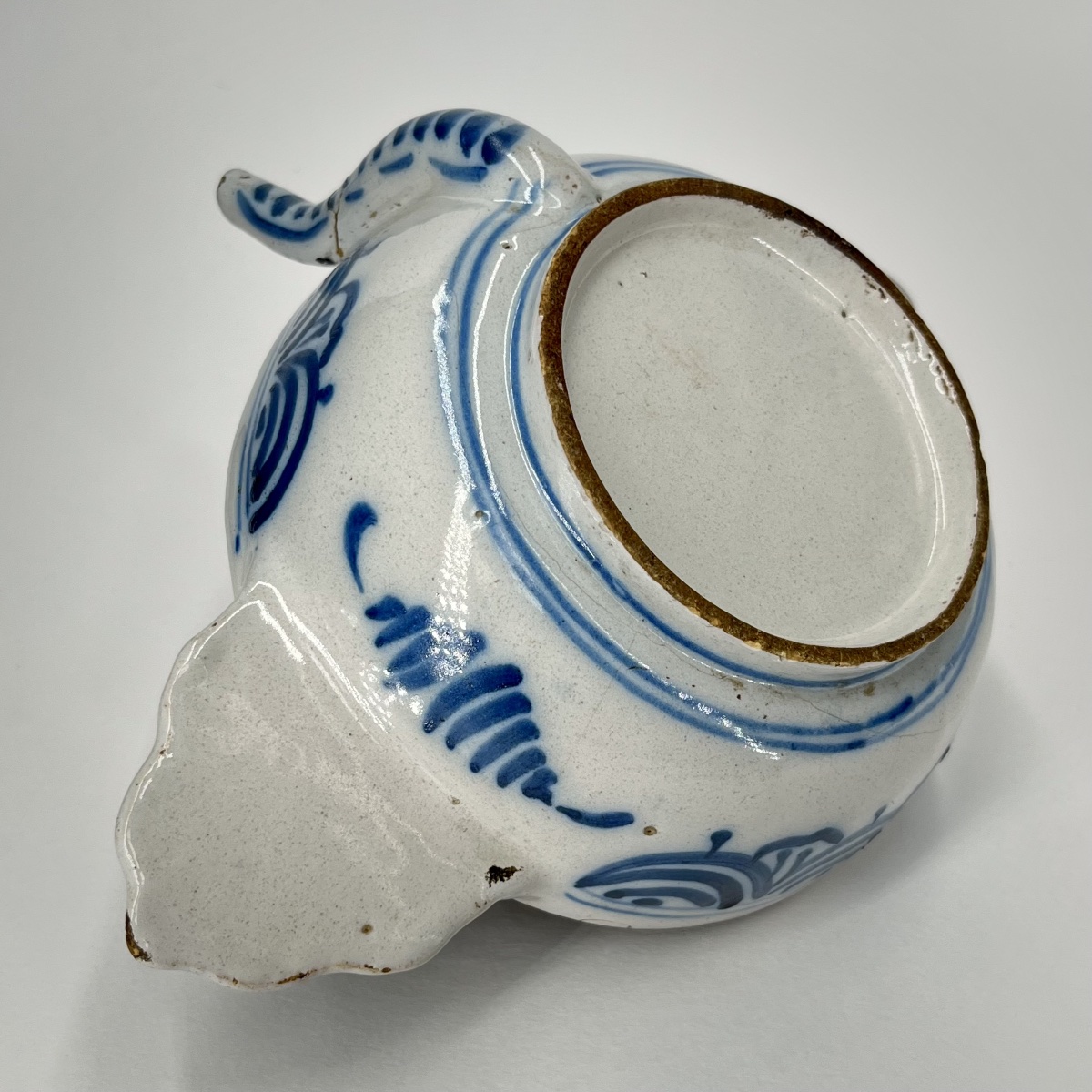 Canard de malade en faïence de Lyon ou du Sud-Est, XVIIIe siècle blanc bleu 18e-photo-5