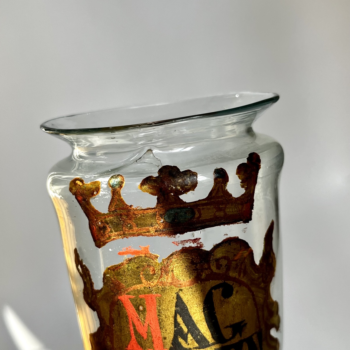 Pot de pharmacie à décor peint Arsenic en verre soufflé XVIIIe - 18e-photo-5