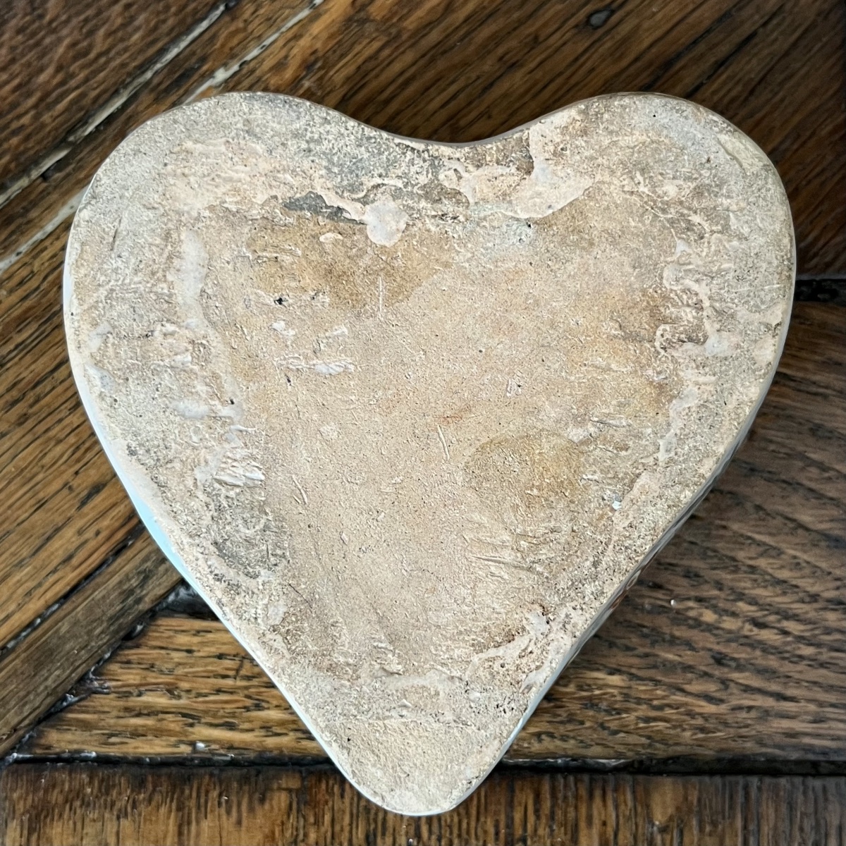 Polychrome Earthenware Heart-shaped Inkwell, Late 18th–early 19th Century -photo-6