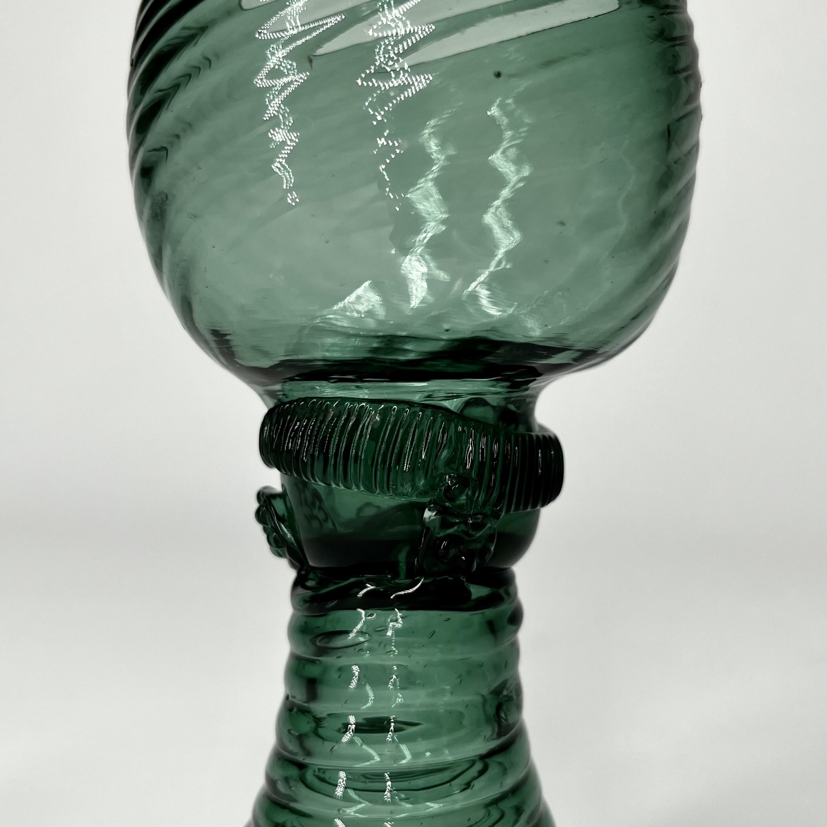 Verre à vin Römer d'Allemagne ou des Pays-bas, XVIIIe siècle verre soufflé 18e-photo-3