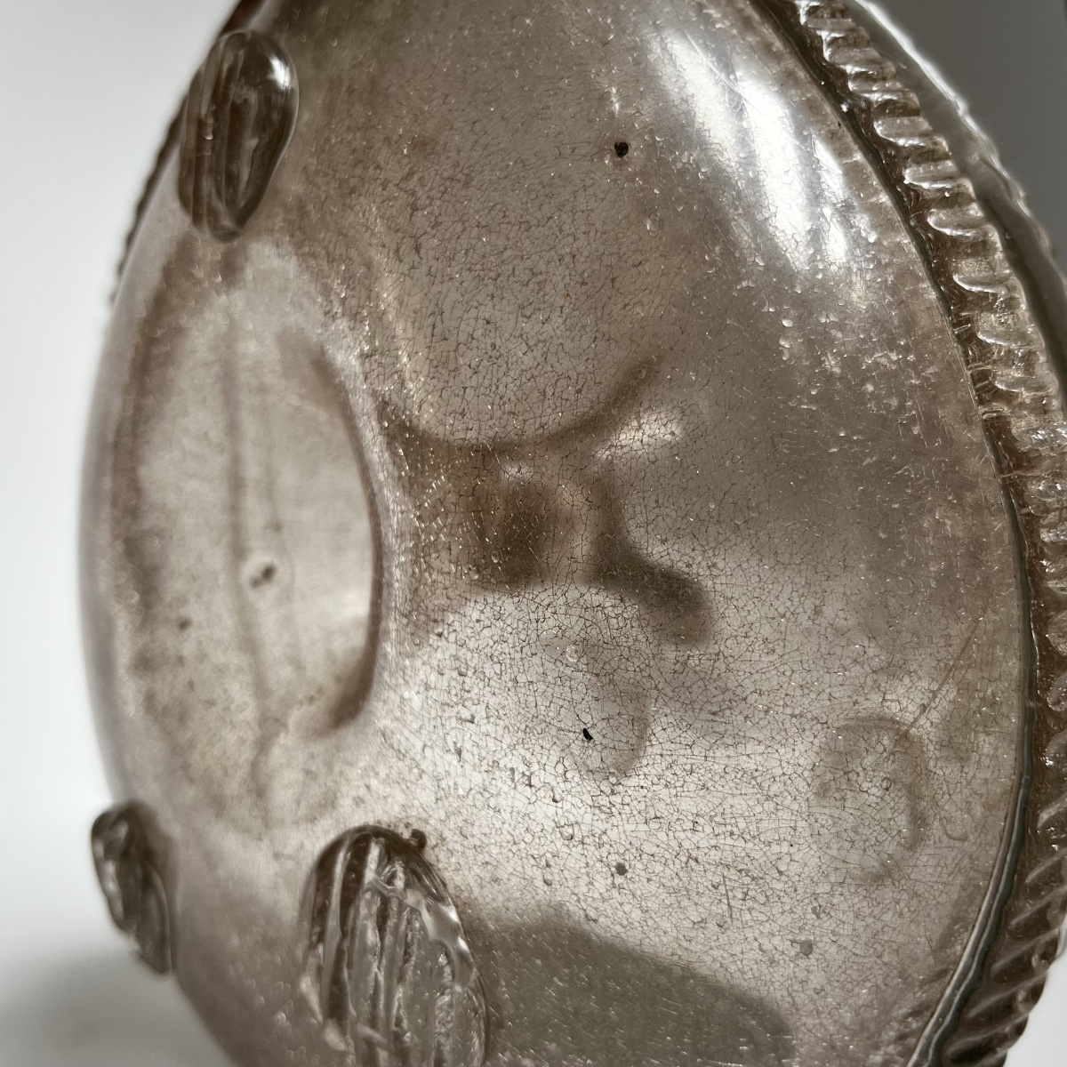 La Margeride - Blown-glass Ring-shaped Flask With Engraved Decoration, 18th-century Folk Art-photo-3