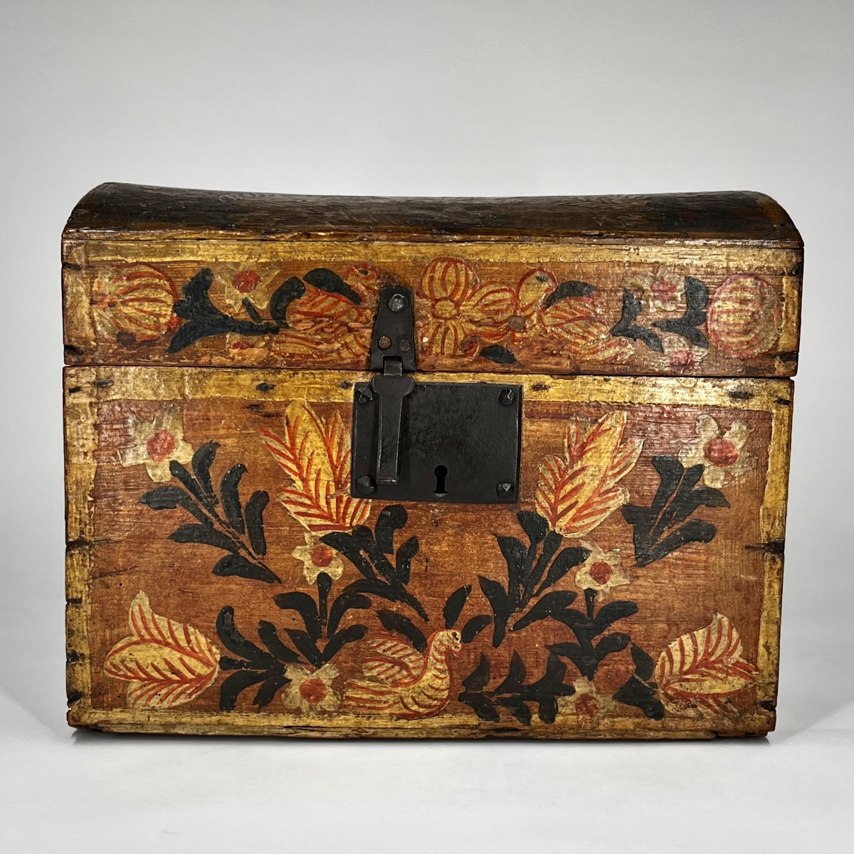 Ochre-colored Painted Wooden Normandy Wedding Chest  - 19th-century Folk Art Painted Trunk