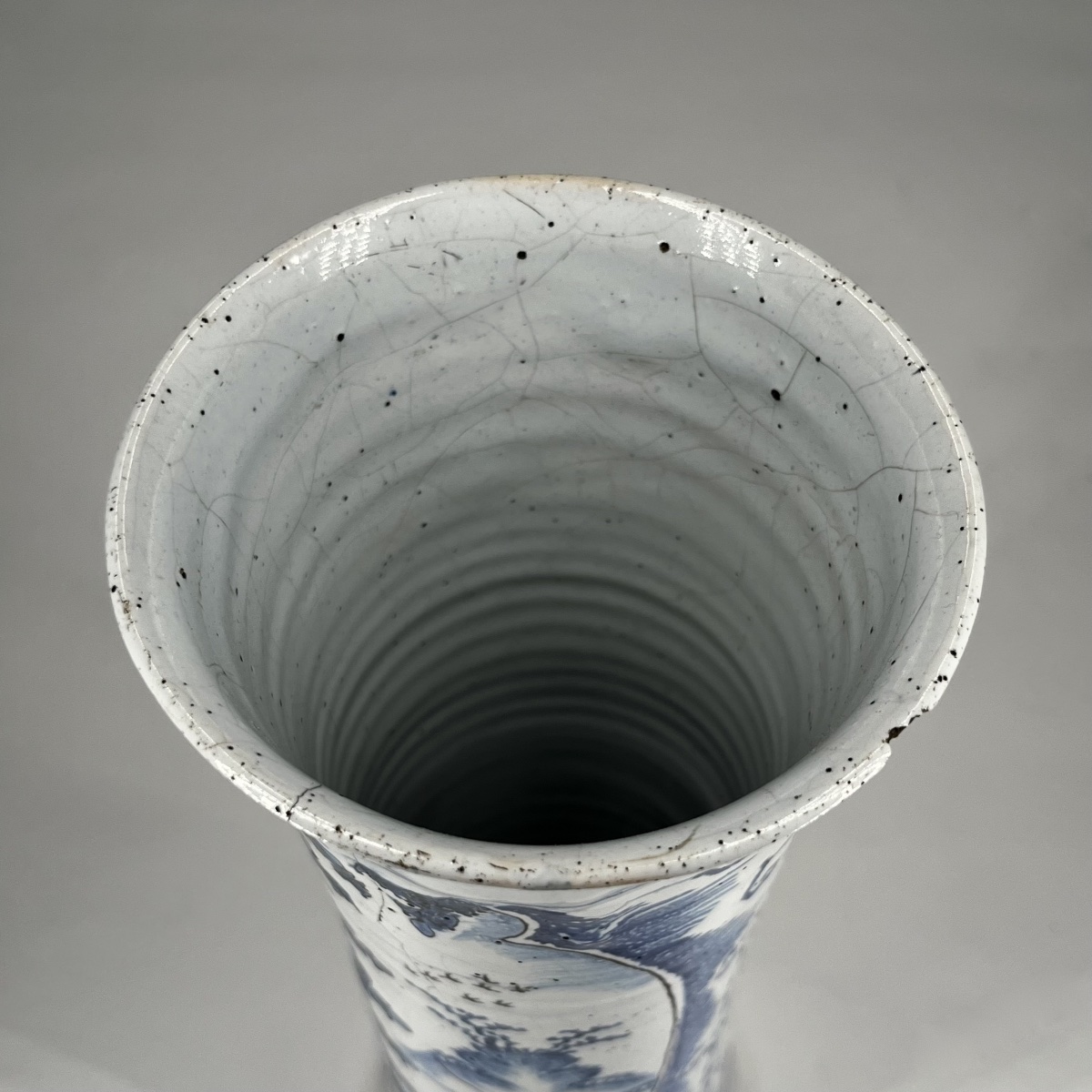 Vase cornet en faïence de Delft (?) – XVIIIe siècle 18e-photo-4