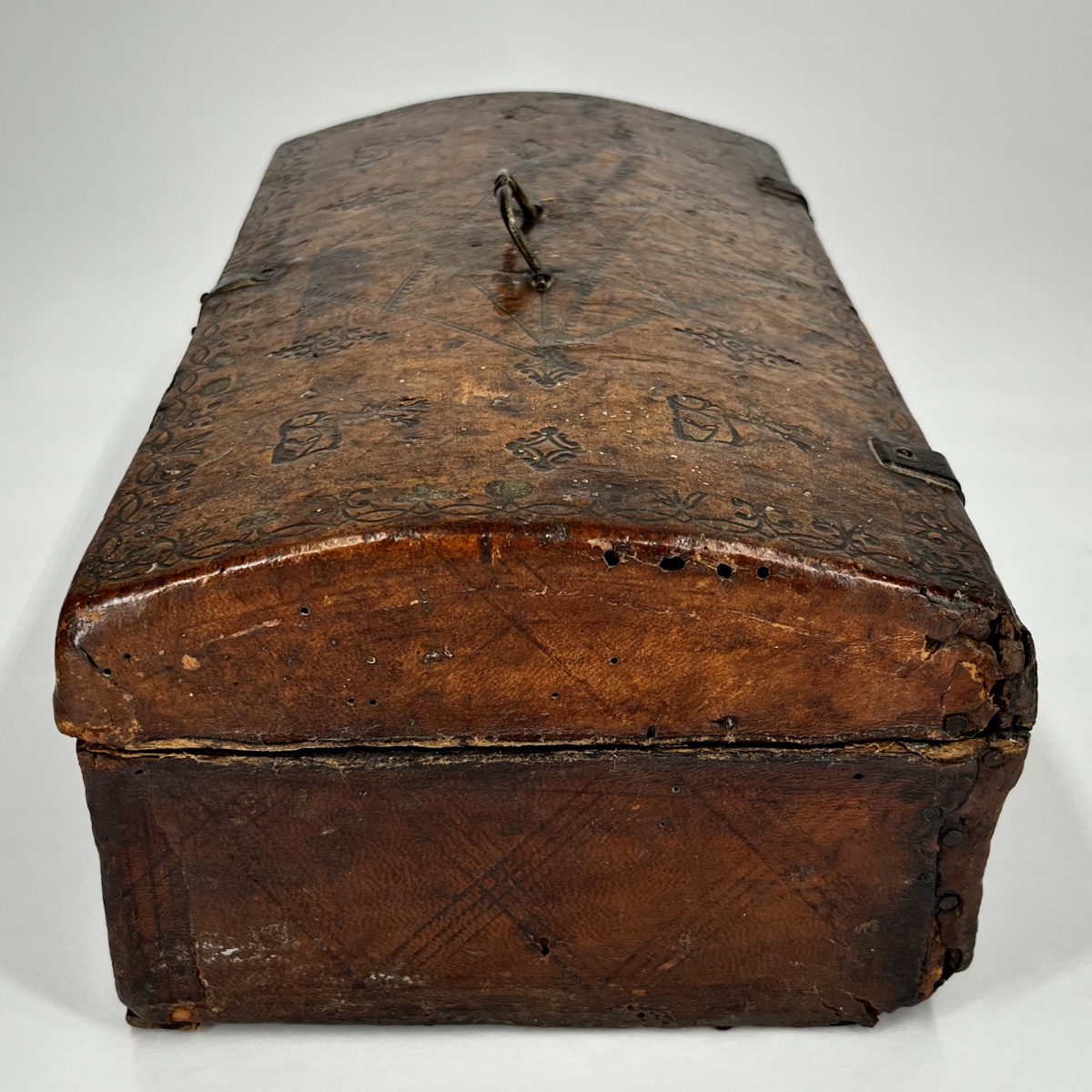 Gilded Leather Box With Small Metal Inlays—northern Italy, 16th Century; High Renaissance, 17th Century-photo-4