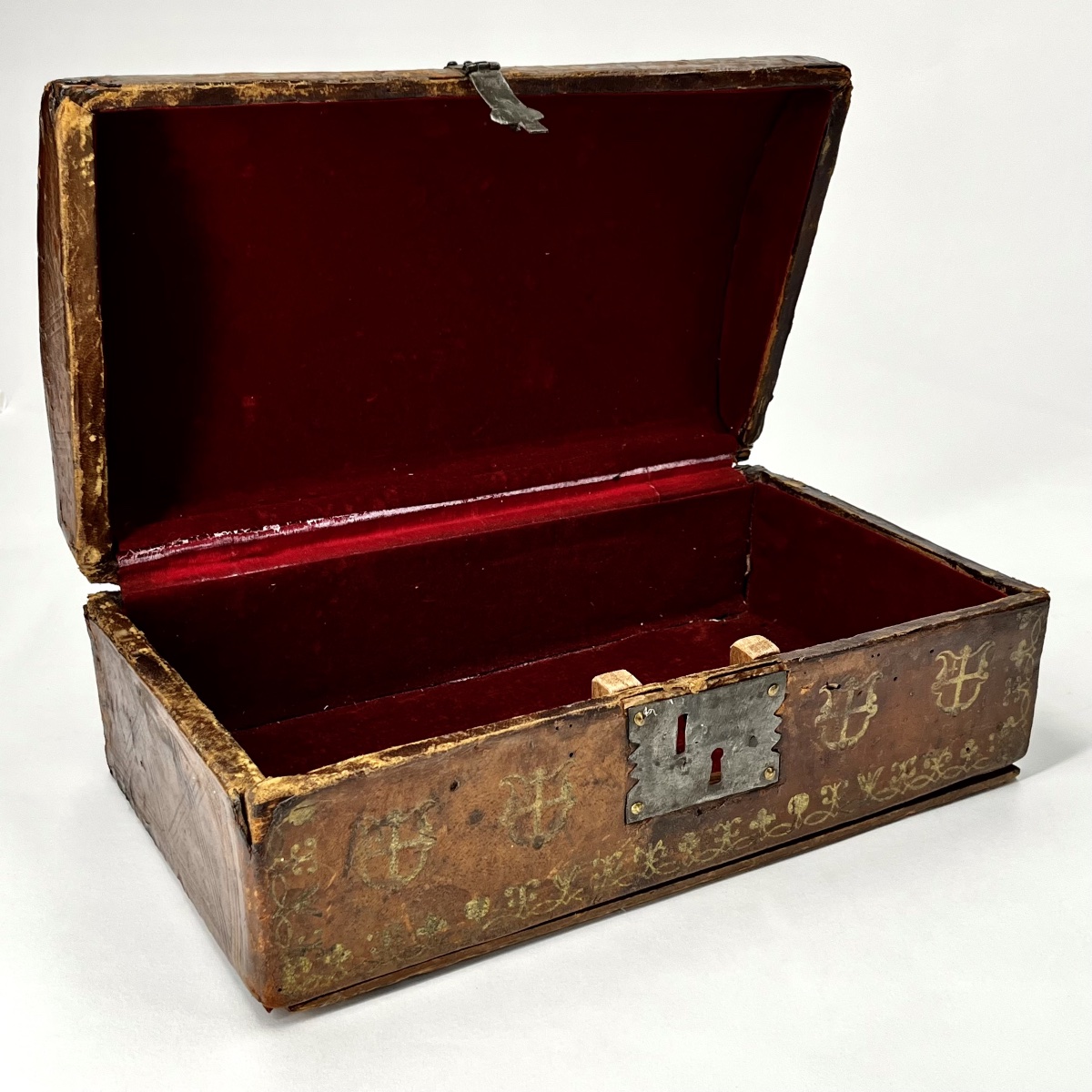 Gilded Leather Box With Small Metal Inlays—northern Italy, 16th Century; High Renaissance, 17th Century-photo-5