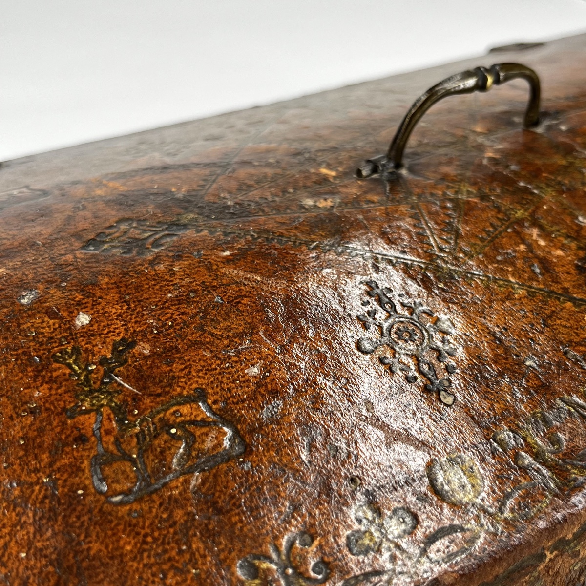 Gilded Leather Box With Small Metal Inlays—northern Italy, 16th Century; High Renaissance, 17th Century-photo-6