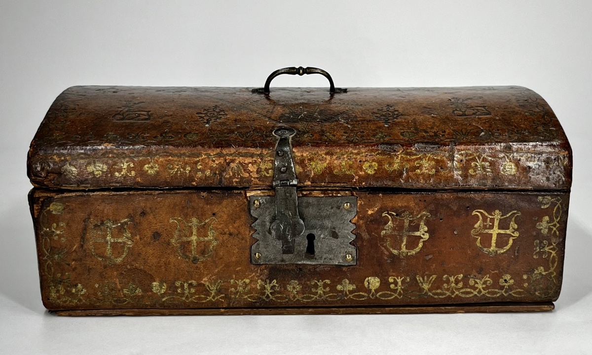 Gilded Leather Box With Small Metal Inlays—northern Italy, 16th Century; High Renaissance, 17th Century-photo-8