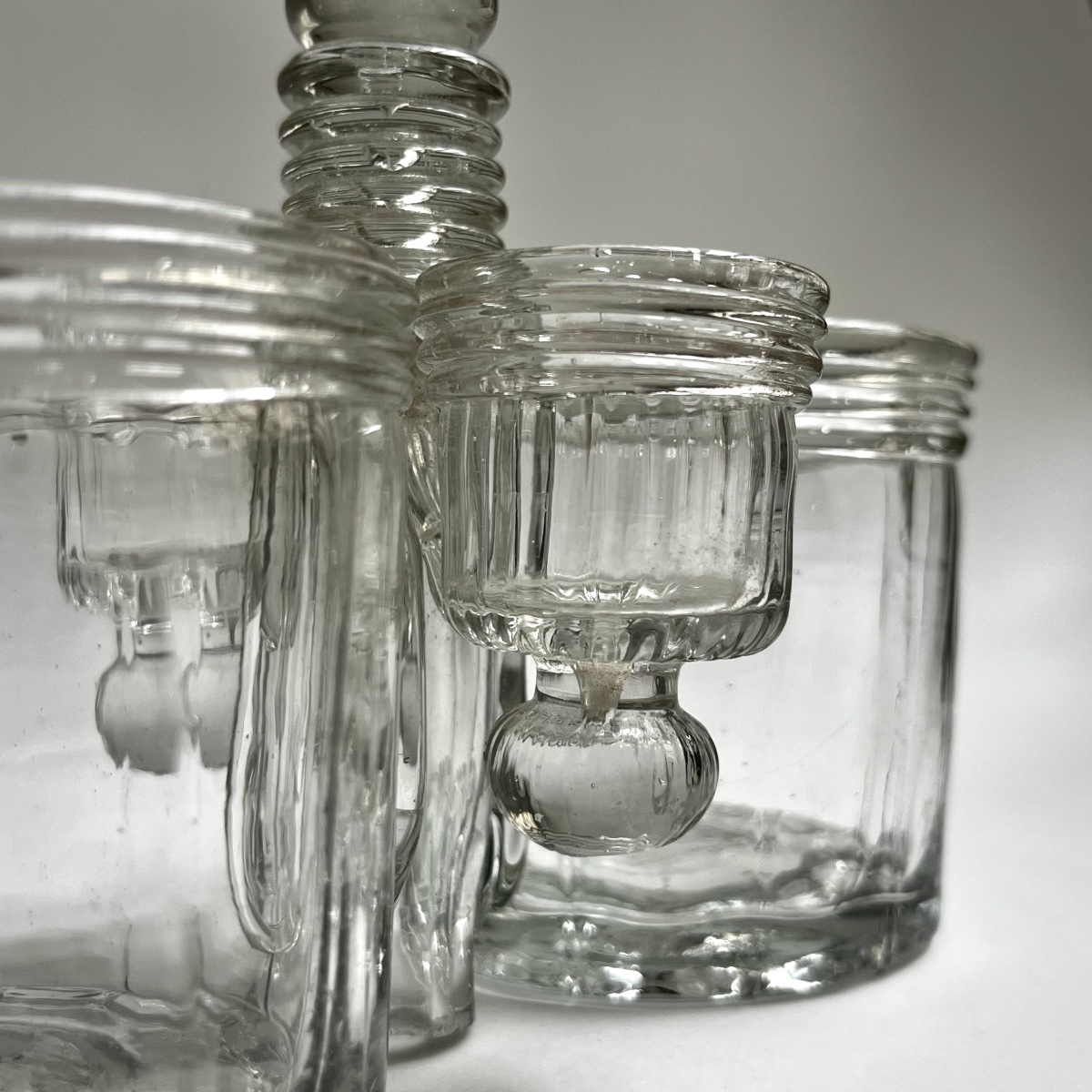 Blown-glass Oil And Vinegar Set - Normandy, Late 18th Century -photo-4