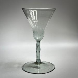La Montagne Noire - Small 17th Century Glass In Blown And Tinted Glass 17th
