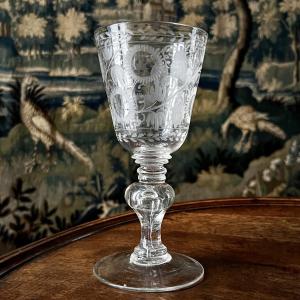 18th-century Blown And Engraved Glass Decorated With Flowers And Grapes - Bohemia, Silesia, 18th Century