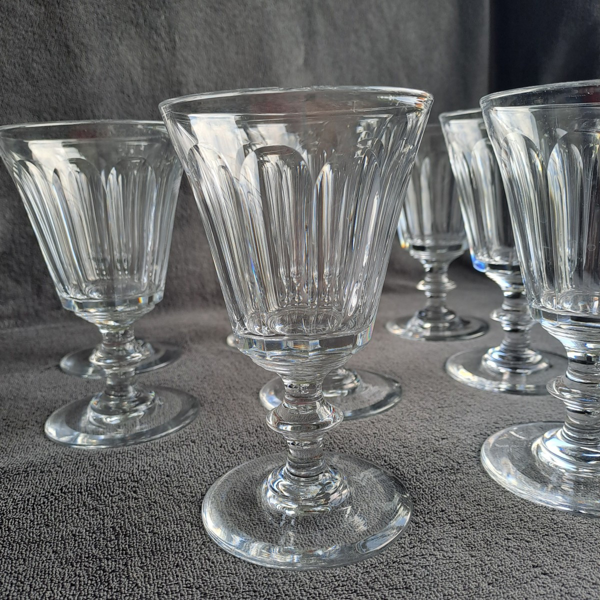 Ensemble de 8 verres a pied cristal 19e siècle-photo-4