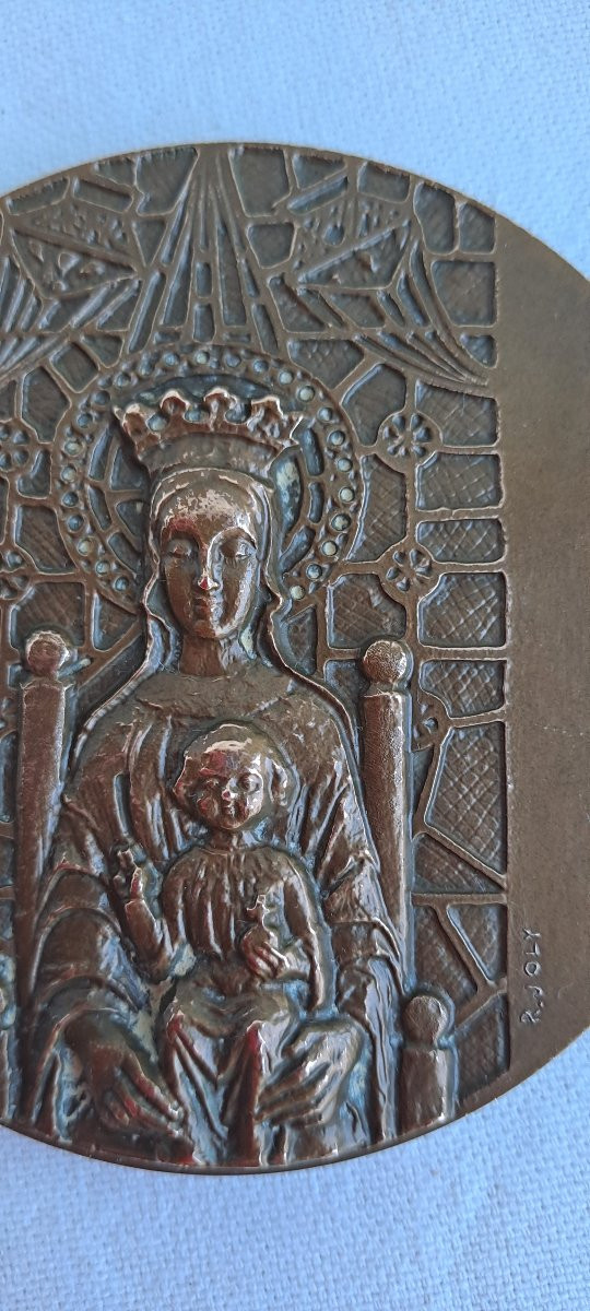 Medal Of The Virgin And Child By Raymond Joly-photo-4