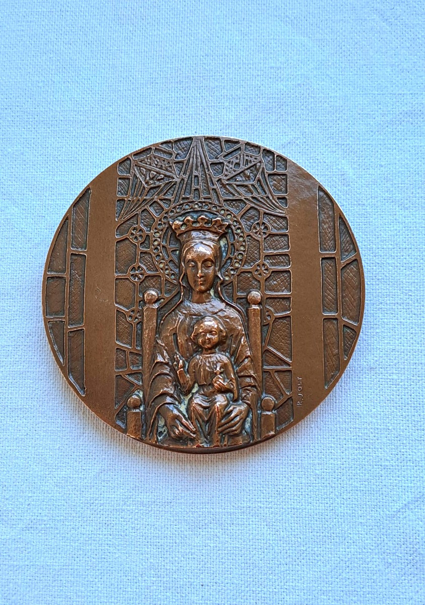 Medal Of The Virgin And Child By Raymond Joly