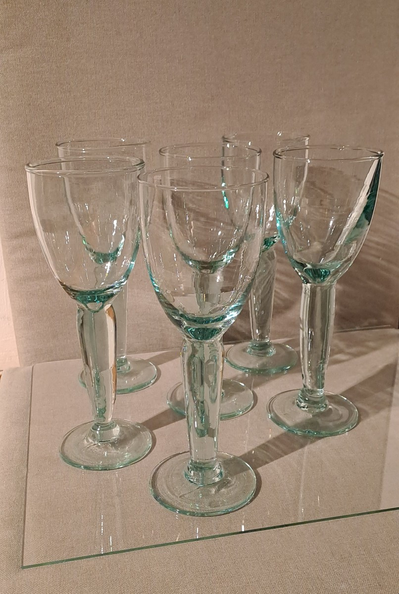 Grands verres souflés en cristal 19e siecle