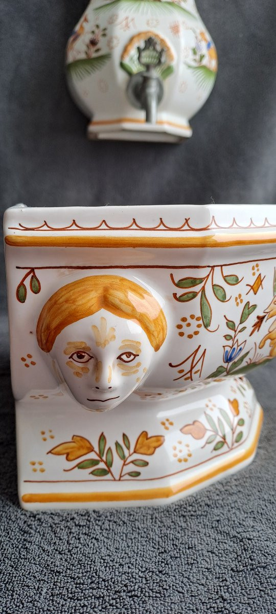 Fontaine en faience de Moustiers 20e siècle-photo-3