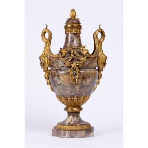 Belle Casollette 19&egrave;me Louis XV En Marbre Et Bronze Dor&eacute;.