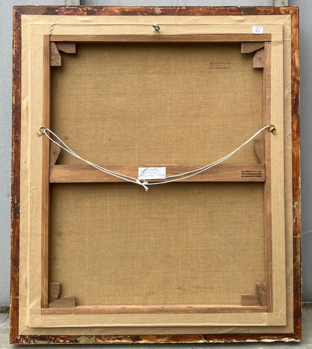 Portrait de profil  d'une jeune fille brune-photo-3