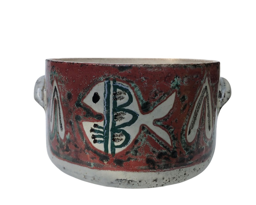 Large Covered Pot Decorated With Stylized Fish -photo-2