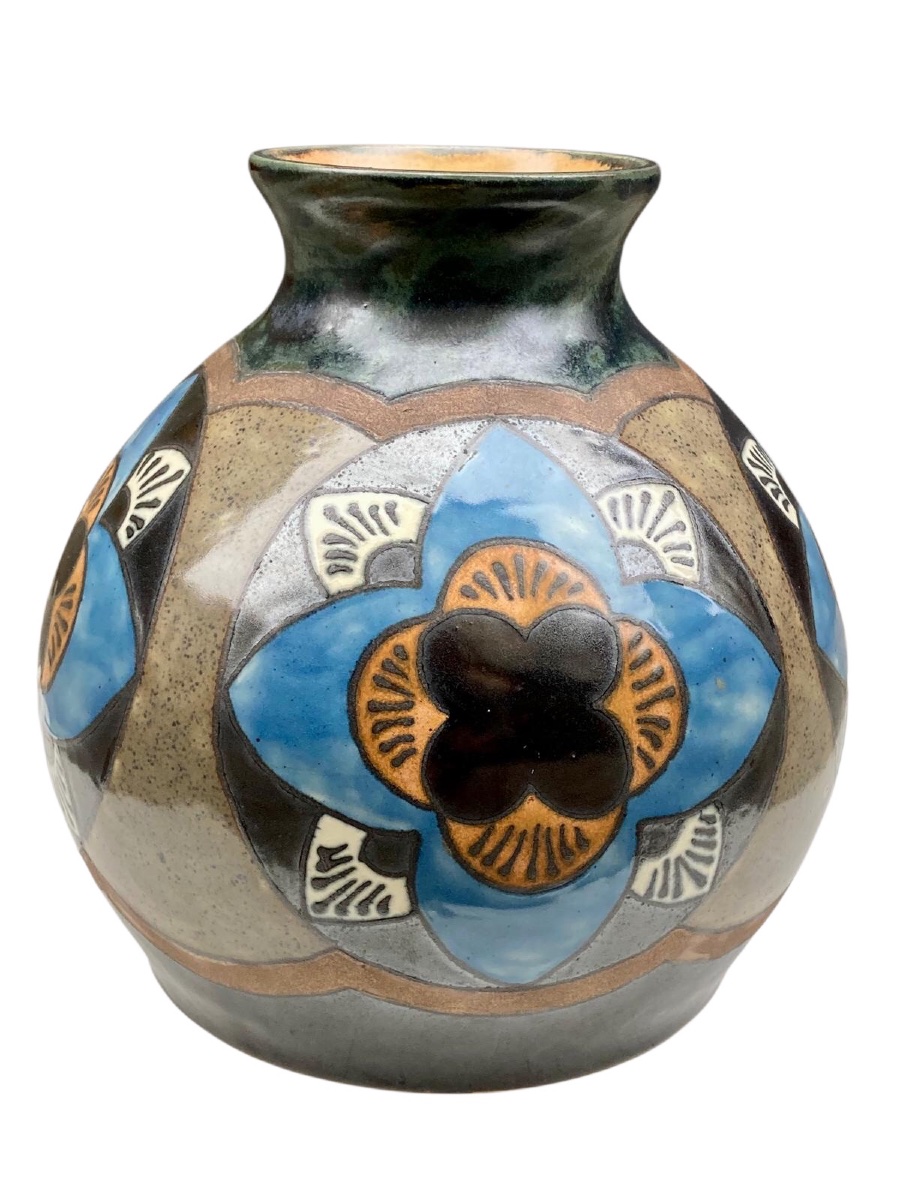 Odetta Vase With Stylized Flower Motifs