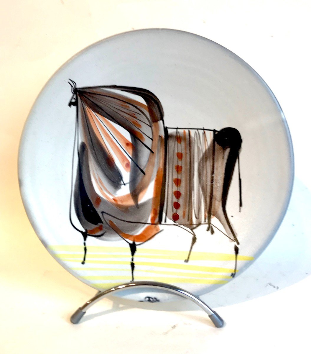 Petit Plat Au Taureau Par Roger Capron 