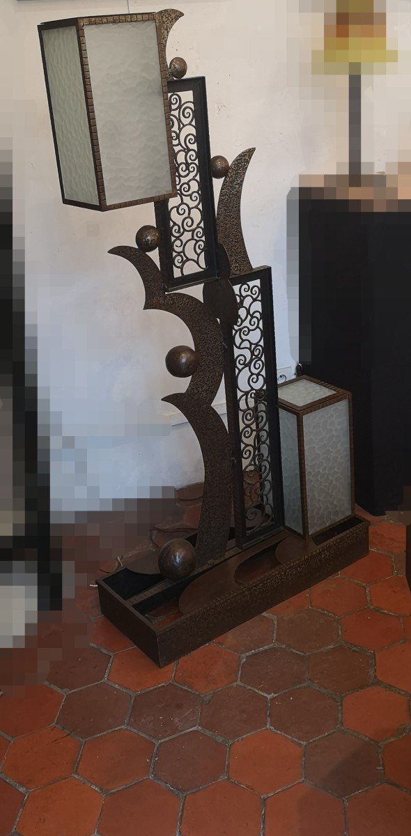 Art Deco Wrought Iron Floor Lamp Forming Sculpture-photo-2