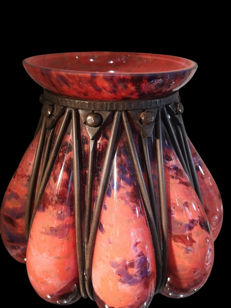 Delatte Nancy, vase Art déco en verre soufflé dans monture fer forgé-photo-4