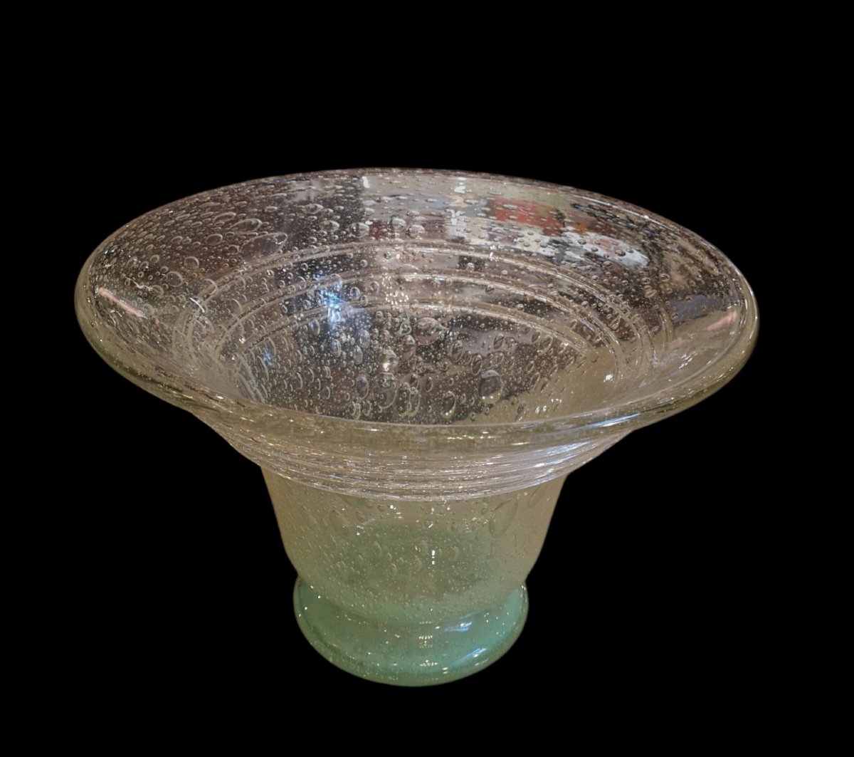 Schneider, Le Verre Français, Large Bubble-patterned Vase With A Spiral-photo-2