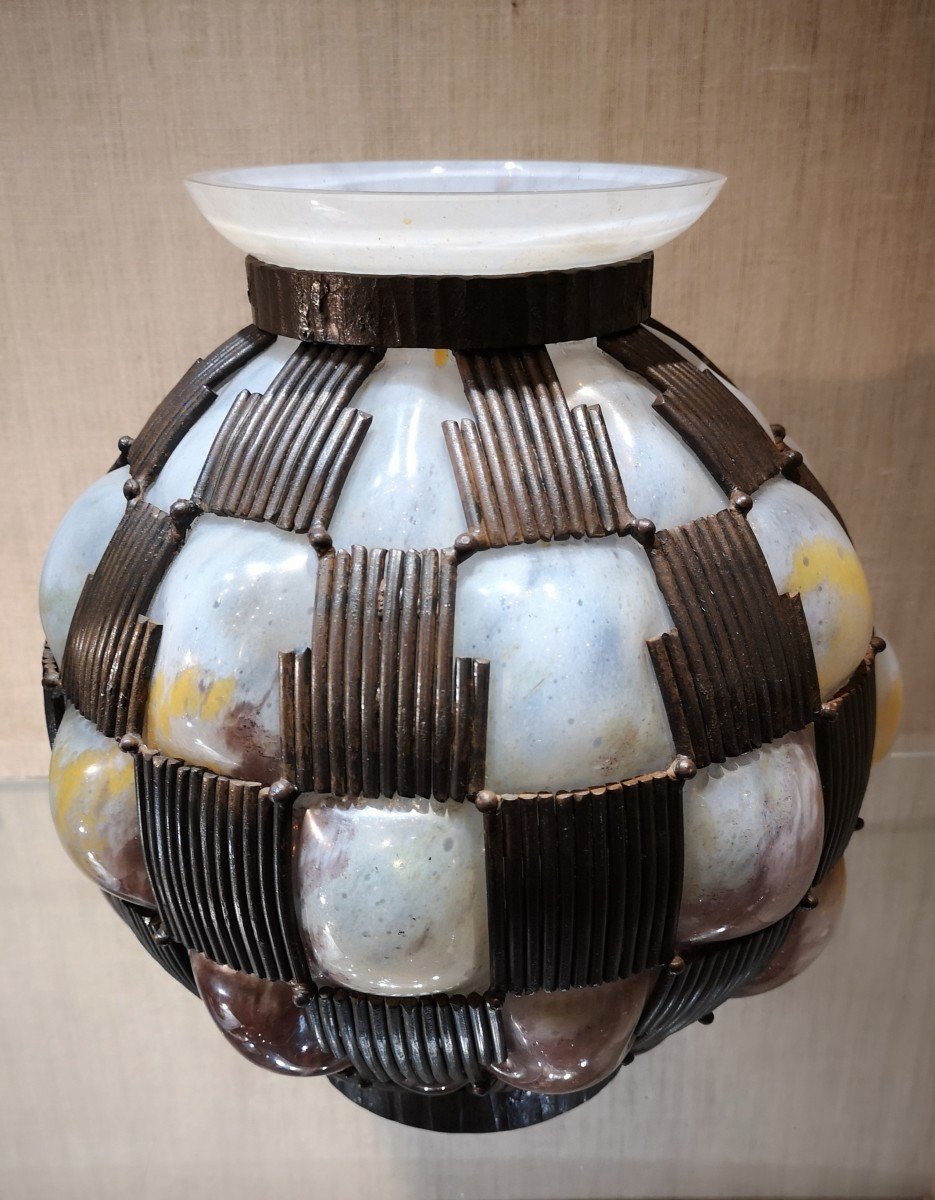 Vase Art Déco 1930 En Verre et fer forgé Signé Lorrain-photo-4