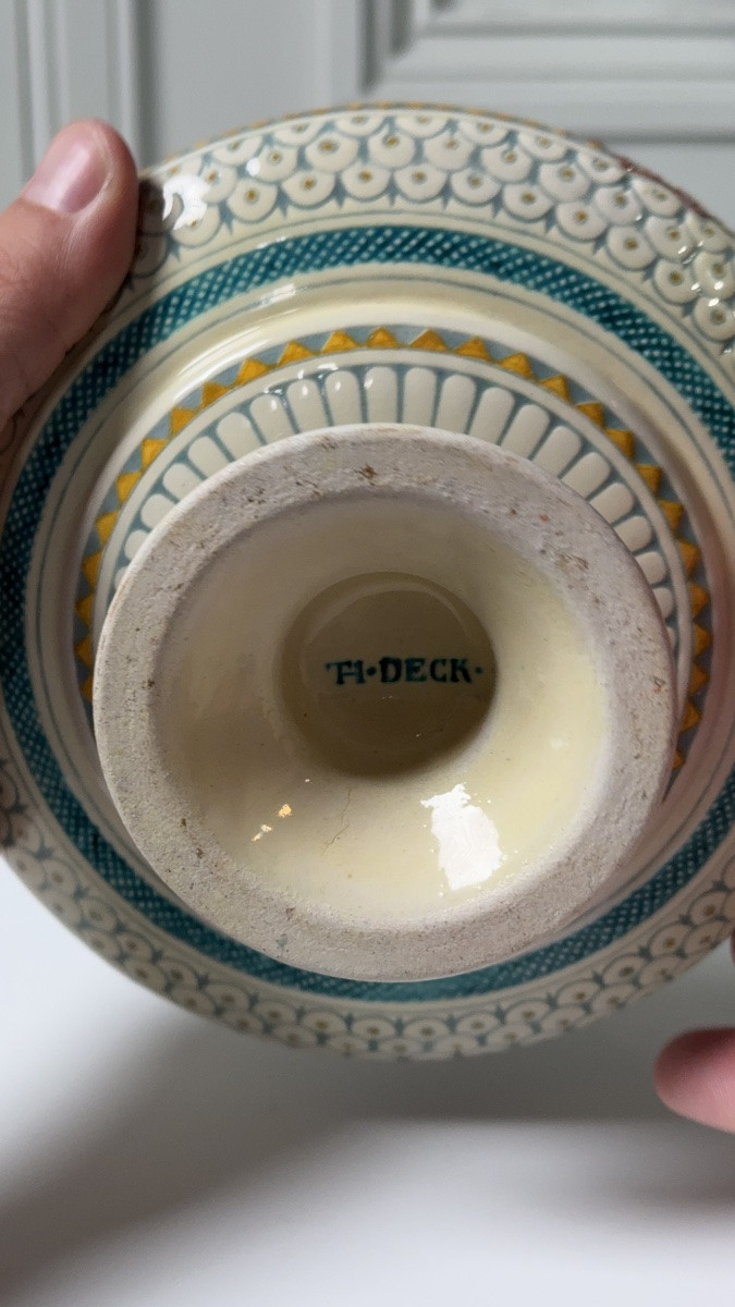 Theodore Deck - Iznik-decorated Tulip Vase-photo-3