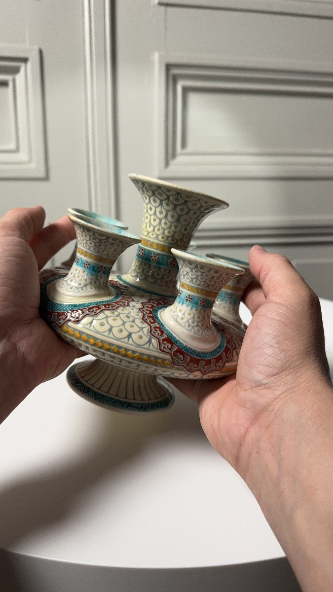 Theodore Deck - Iznik-decorated Tulip Vase-photo-3