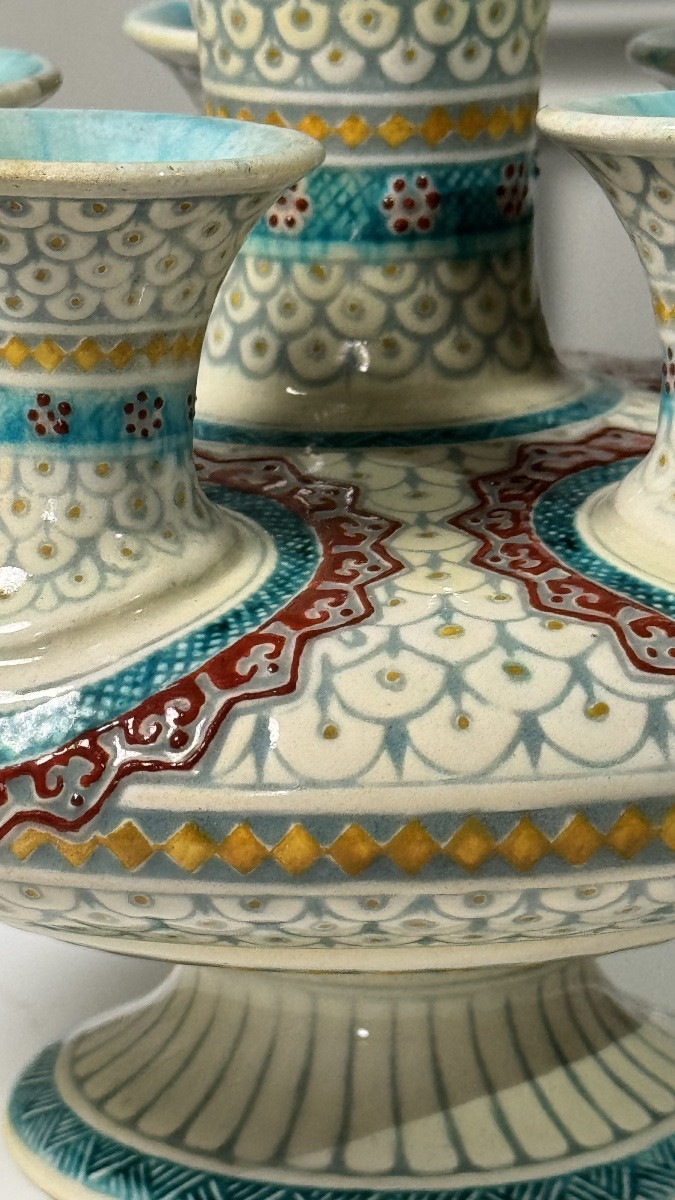 Theodore Deck - Iznik-decorated Tulip Vase-photo-5