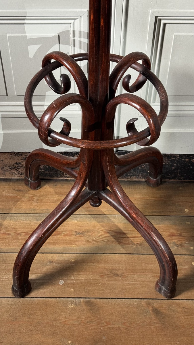 Thonet – Porte-manteau perroquet en bois courbé, signé, XIXe siècle-photo-2