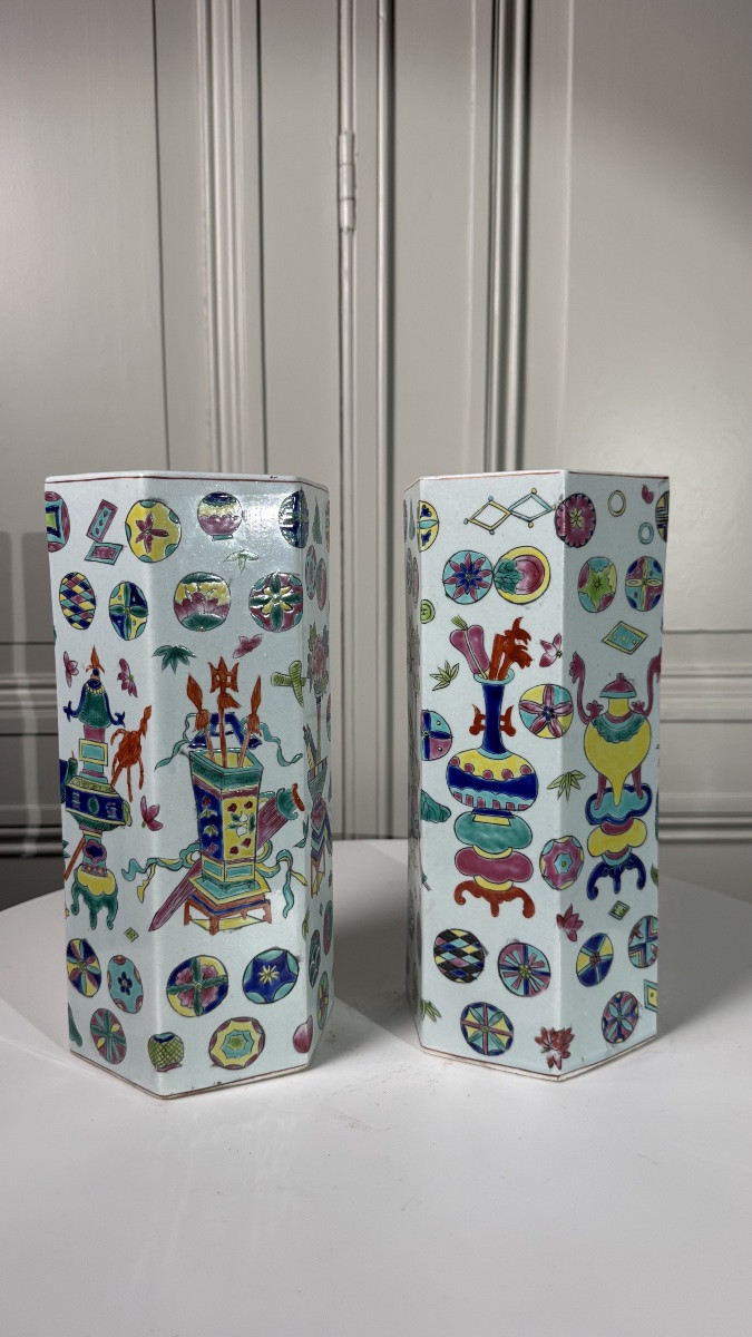 Pair Of Chinese Porcelain Brush Pots (bitong), Famille Rose Enamels-photo-4