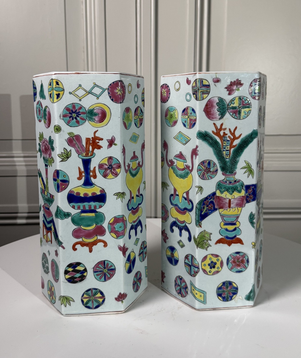 Pair Of Chinese Porcelain Brush Pots (bitong), Famille Rose Enamels