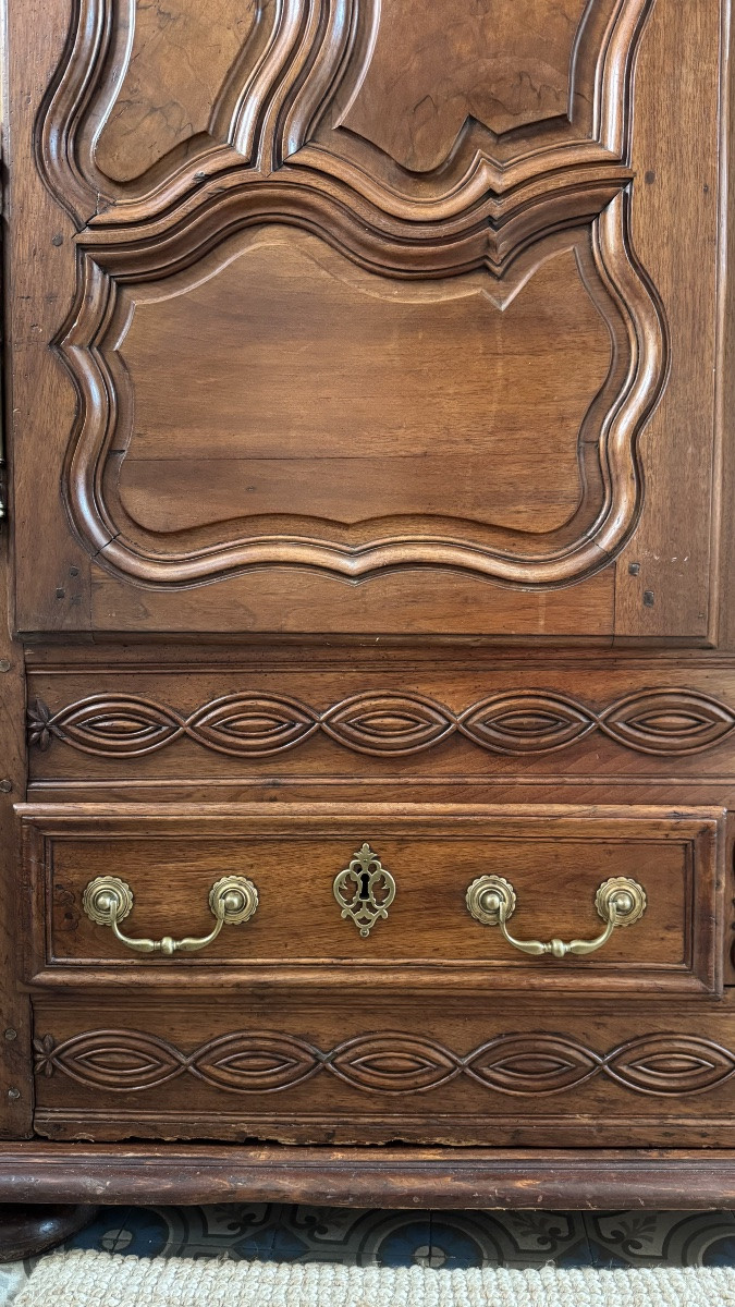 Lorraine Walnut Armoire – 18th Century (circa 1760–1780)-photo-2
