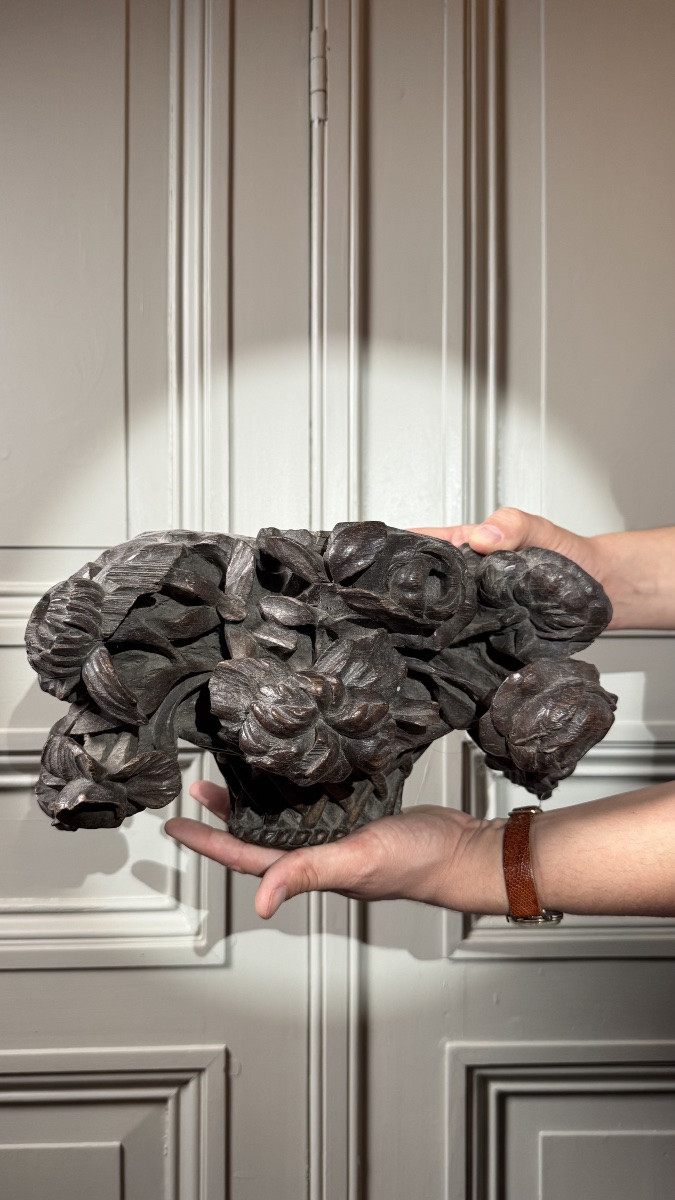 Panier de fleurs en bois sculpté, travail français du XVIIIe siècle-photo-2