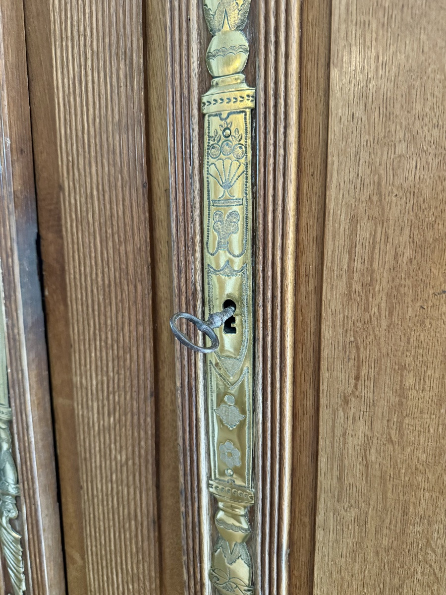 Norman Wardrobe - 18th Century-photo-4