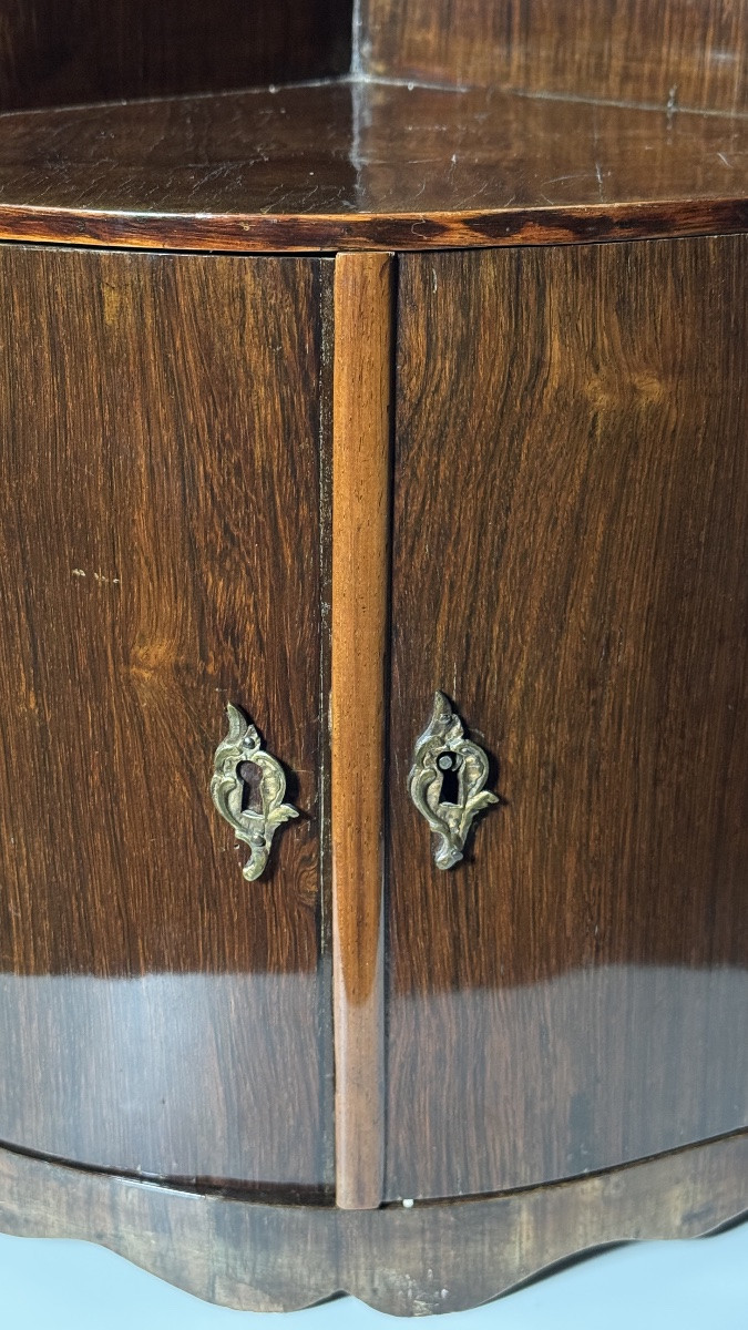 Étagère d’angle en placage d’acajou – Travail du XVIIIe siècle-photo-4