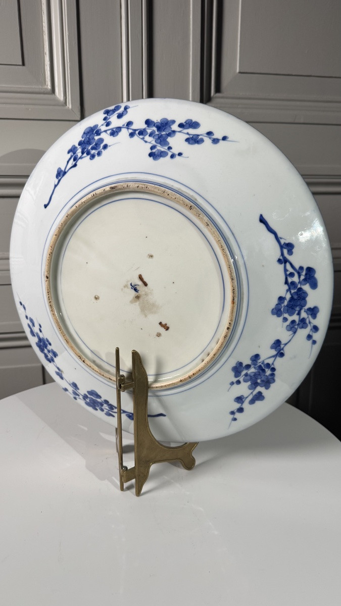 Large Arita Porcelain Charger With Koi Carp Decoration, Japan, Meiji Period-photo-1