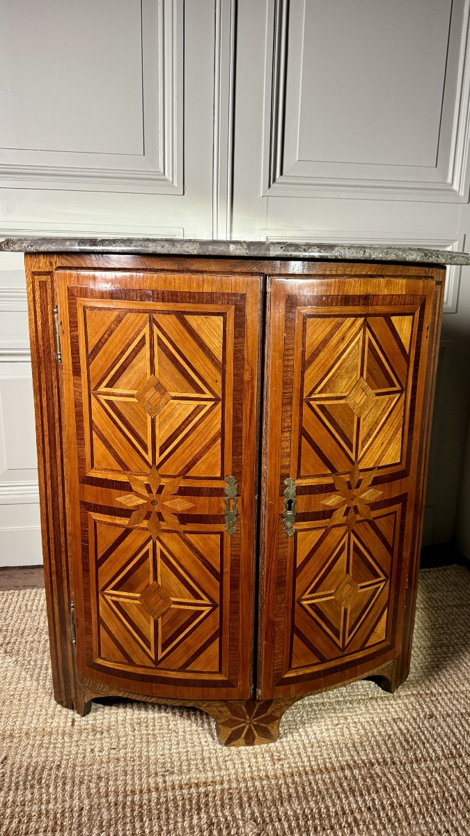 Encoignure en marqueterie Louis XVI d’époque XVIIIe siècle-photo-2