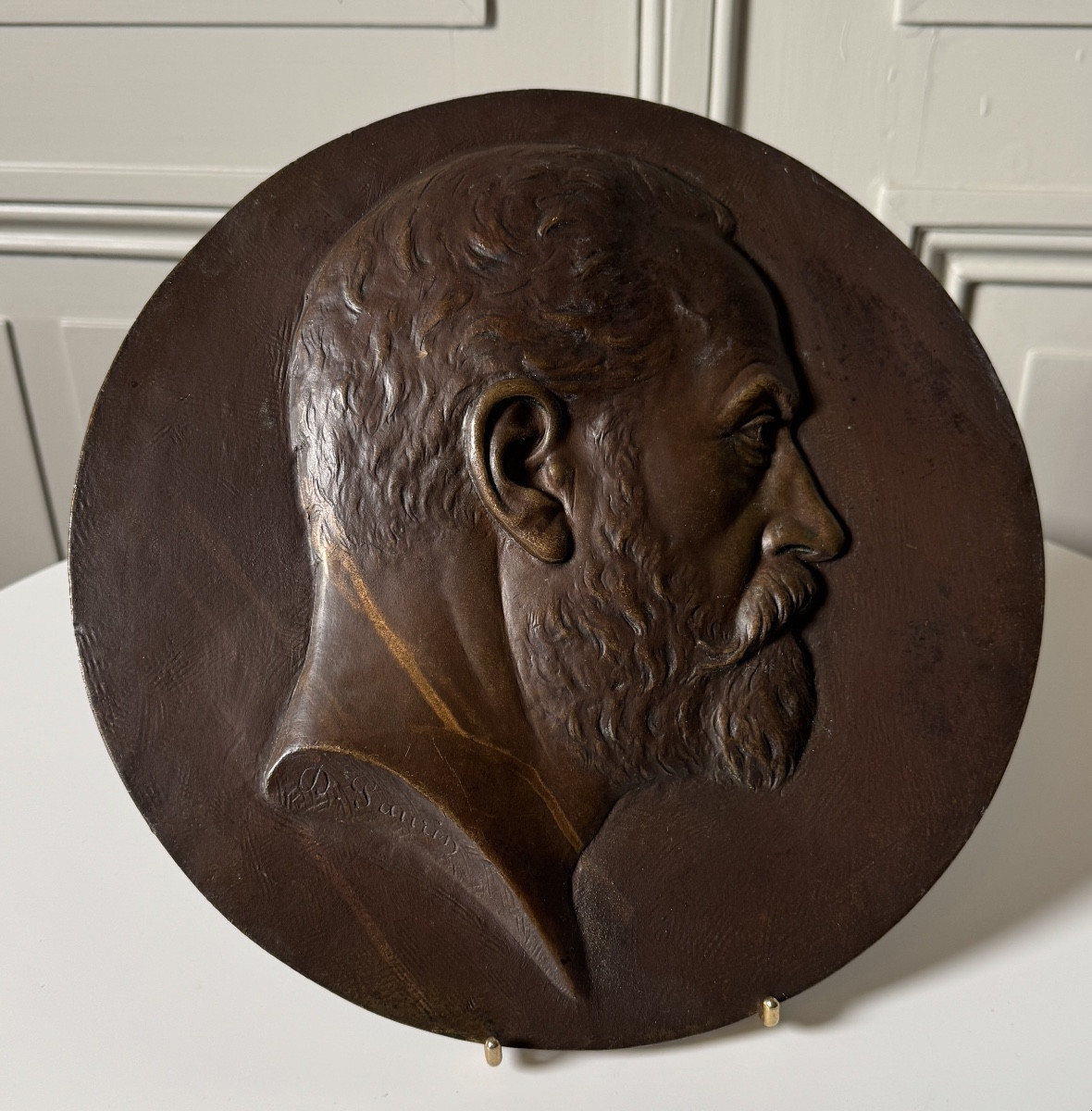 Médaillon en bronze à profil masculin, XIXe siècle, signé D. Laurin