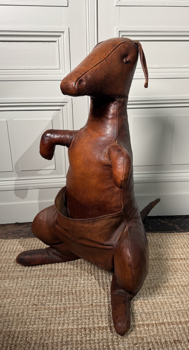 Dimitri Omersa (20th Century) Leather Kangaroo Magazine Holder Circa 1960