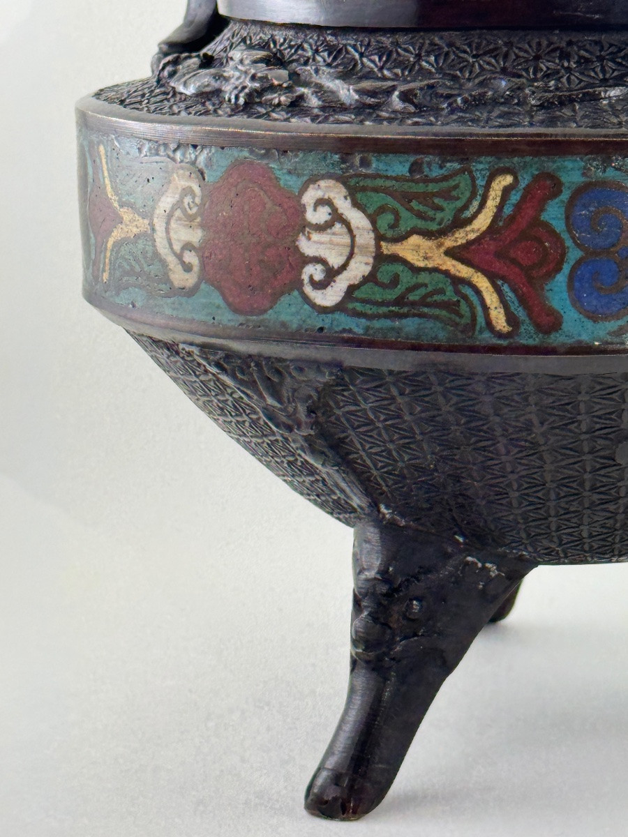 Brûle-parfum japonais en bronze patiné et cloisonné polychrome, Japon, époque Meiji, fin XIXe-photo-3