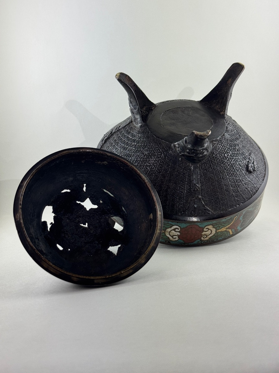Brûle-parfum japonais en bronze patiné et cloisonné polychrome, Japon, époque Meiji, fin XIXe-photo-4