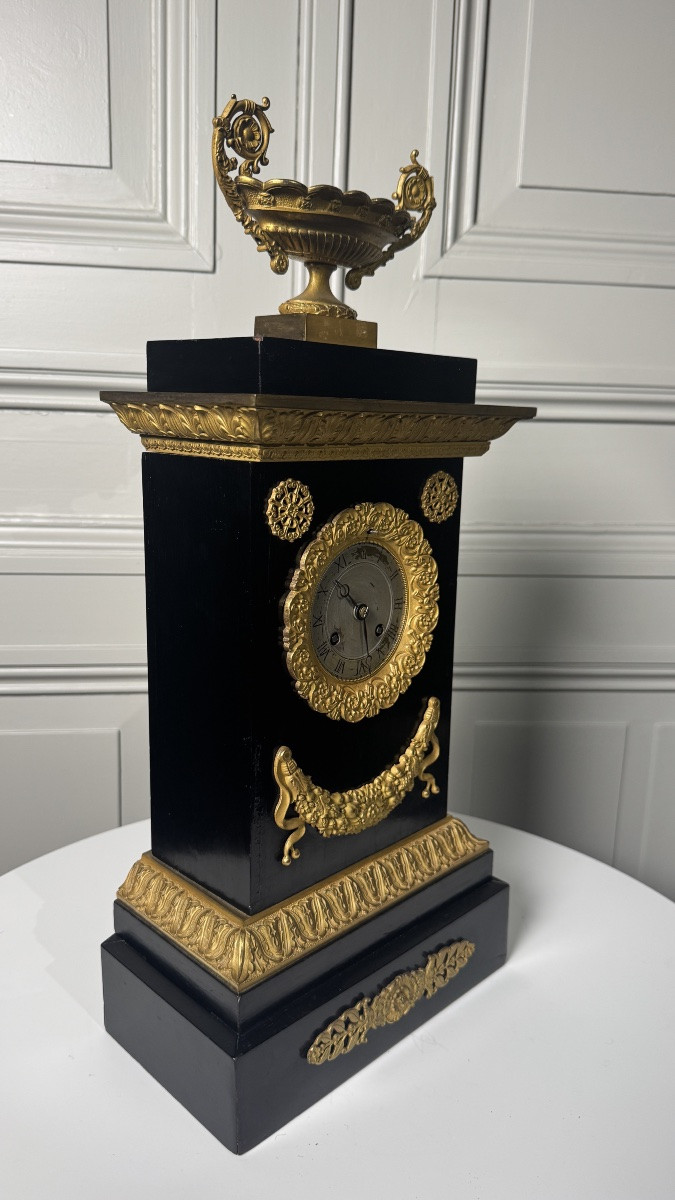 Neo-classical Portico / Mantel Clock In Ebonized Wood And Gilt Bronze-photo-3